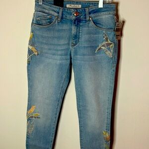 Mavi Jeans